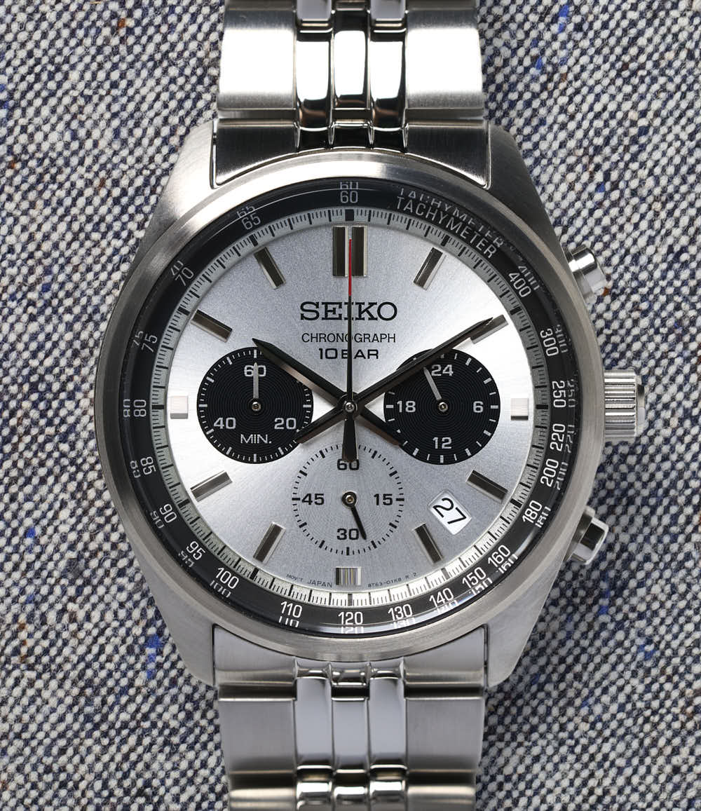 Essentials Chronographs